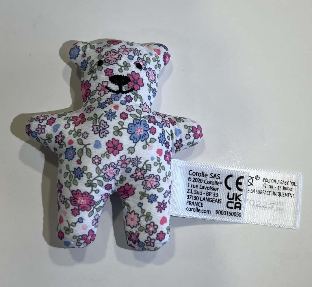 Ourson présent dans le coffret lucille interactive Corolle : photo du produit rappelé le 30/12/2025