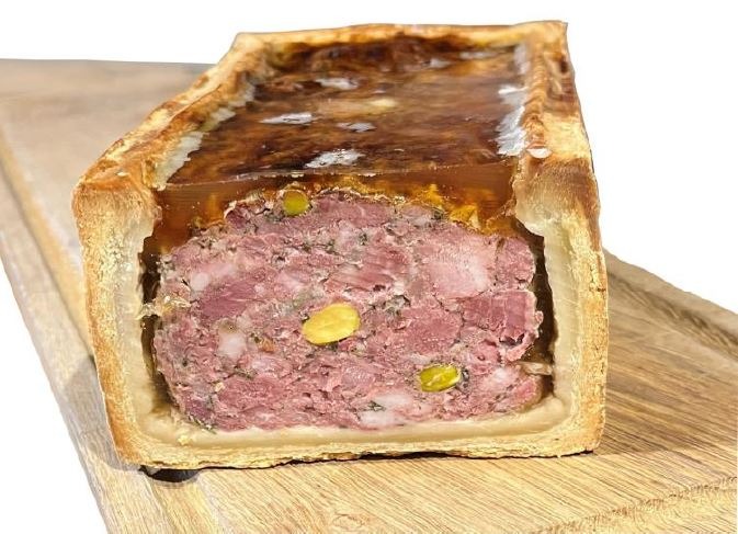 Pate croute vendu a la tranche au rayon traiteur charcuterie Drome Salaison : photo du produit rappelé le 05/03/2026