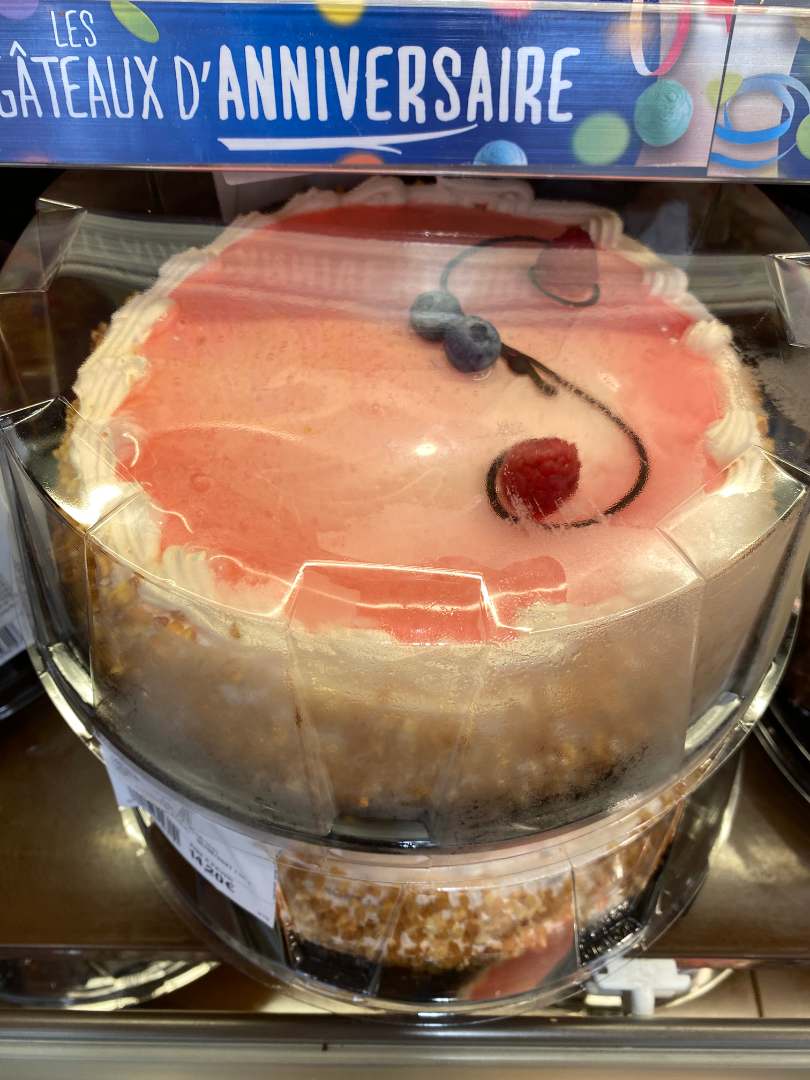 Pâtisserie : fraisier Sans Marque - Fabrication par le Magasin : photo du produit rappelé le 25/08/2021