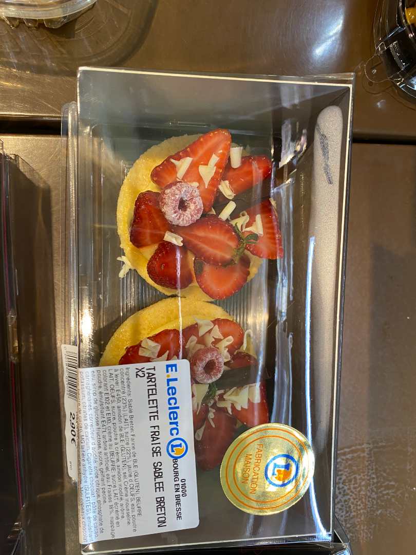 Pâtisserie : tartelette fraise Sans Marque - Fabrication par le Magasin : photo du produit rappelé le 25/08/2021