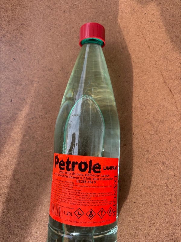 Pétrole lampant : photo 2 sur 2 du produit rappelé le 29/07/2026