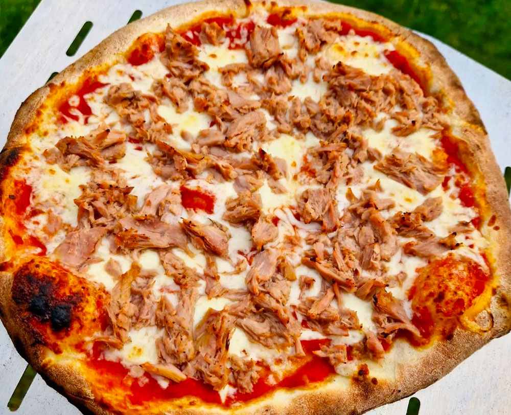 Pizza reine, pizza chèvre-miel, pizza alsacienne, pizza francomtoise : photo 2 sur 3 du produit rappelé le 16/04/2024