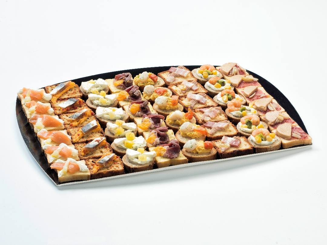 Plateau de 48 canapés prestige surgelés Sas Cocagne : photo du produit rappelé le 19/12/2023