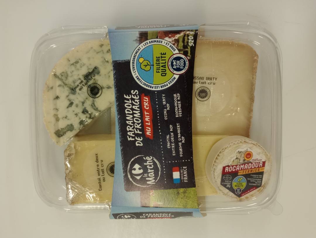Plateau de fromages au lait cru fqc 520g FQC (filière Qualité Carrefour) : photo du produit rappelé le 31/10/2024