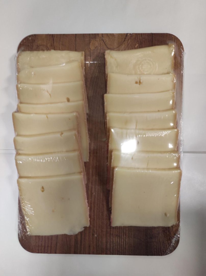 Plateau de raclette nature 360g : photo du produit rappelé le 21/02/2025