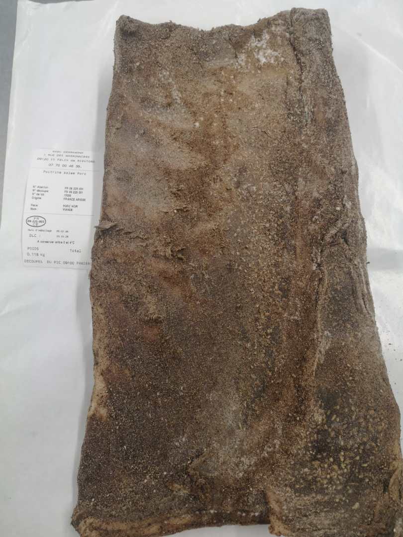 Poitrine salée séchée de porc Gaec Derramond : photo du produit rappelé le 25/07/2025