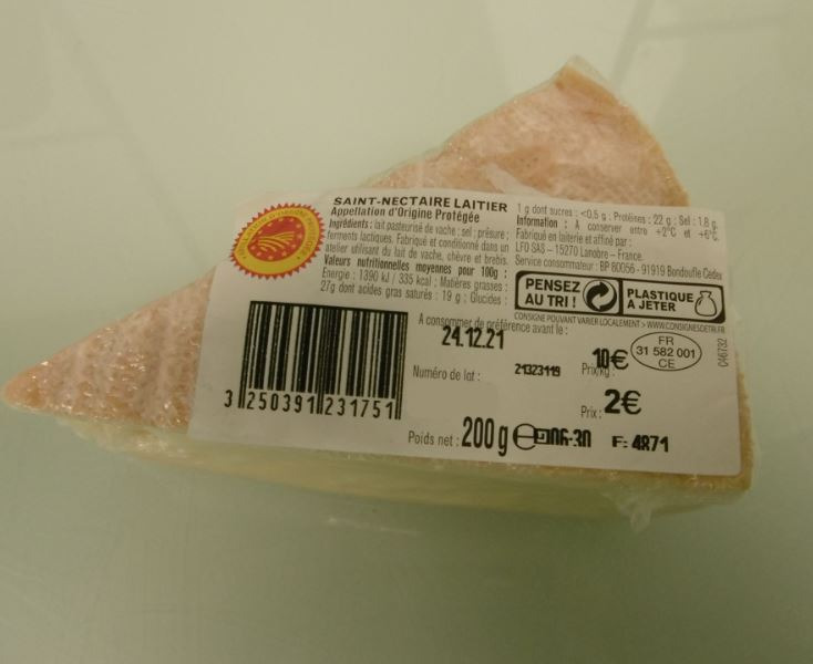 Portion de saint-nectaire AOP laitier 200g : photo 2 sur 2 du produit rappelé le 03/12/2021
