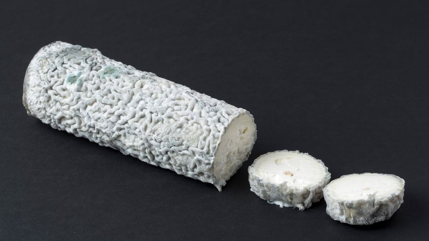 Pyramide, bûche,cendré Fromages de Chévre : photo du produit rappelé le 22/01/2026