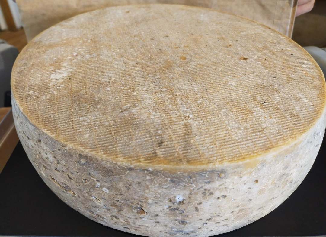 Raclette nature Earl la Ferme de la Grand Mèche : photo du produit rappelé le 13/11/2024