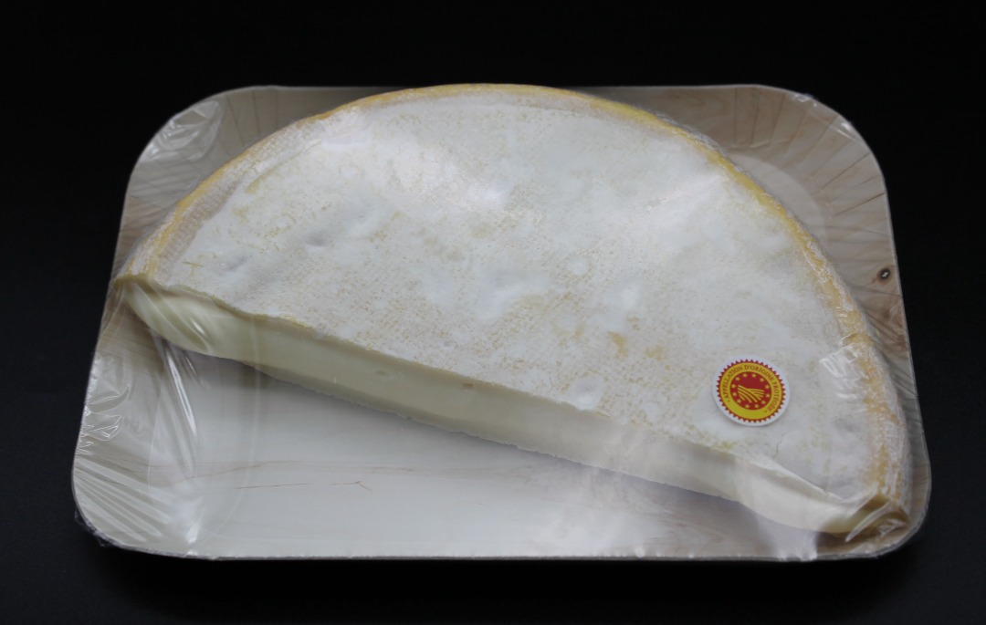 Reblochon AOP ferm 27% fd 1/2 250g cave : photo du produit rappelé le 28/05/2026