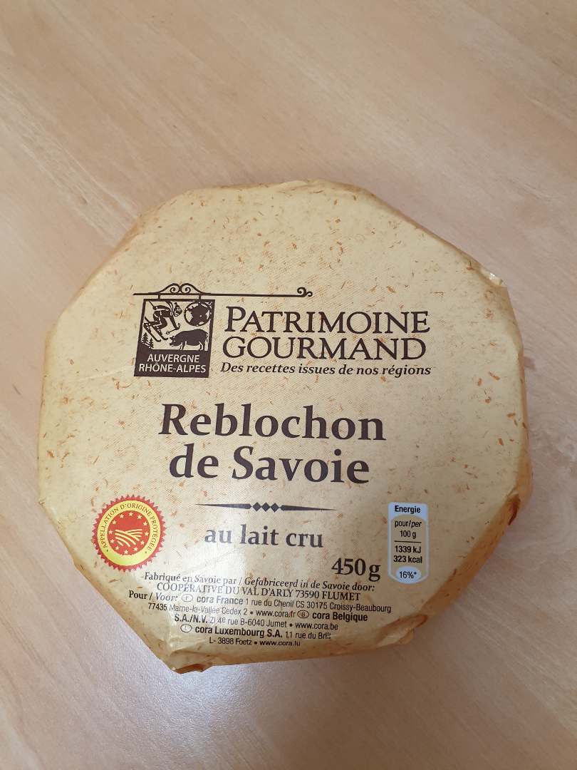 Reblochons de savoie AOP Coopérative du Val d'Arly, Dent du Chat, Metro : photo 4 sur 5 du produit rappelé le 09/08/2021