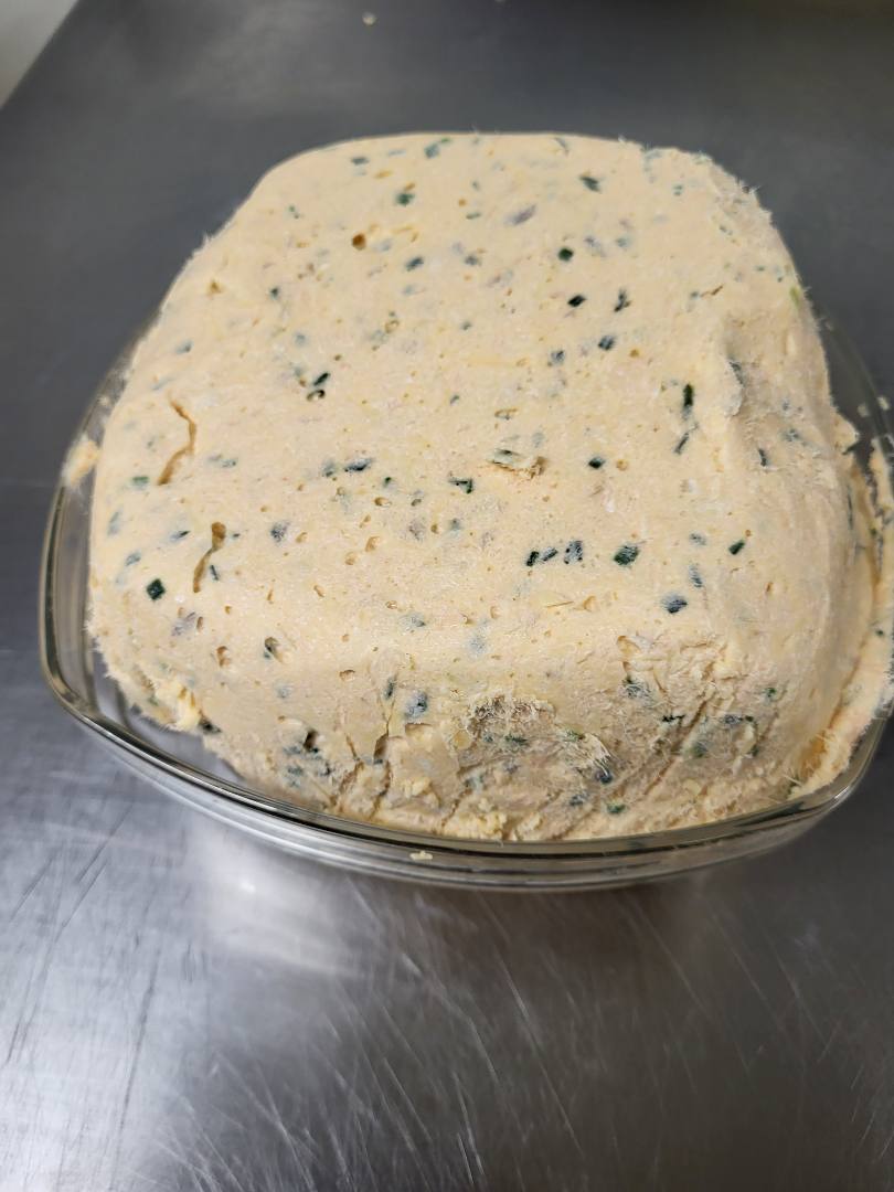 Rillettes de saumon vendue à la coupe au rayon traiteur : photo du produit rappelé le 15/12/2022