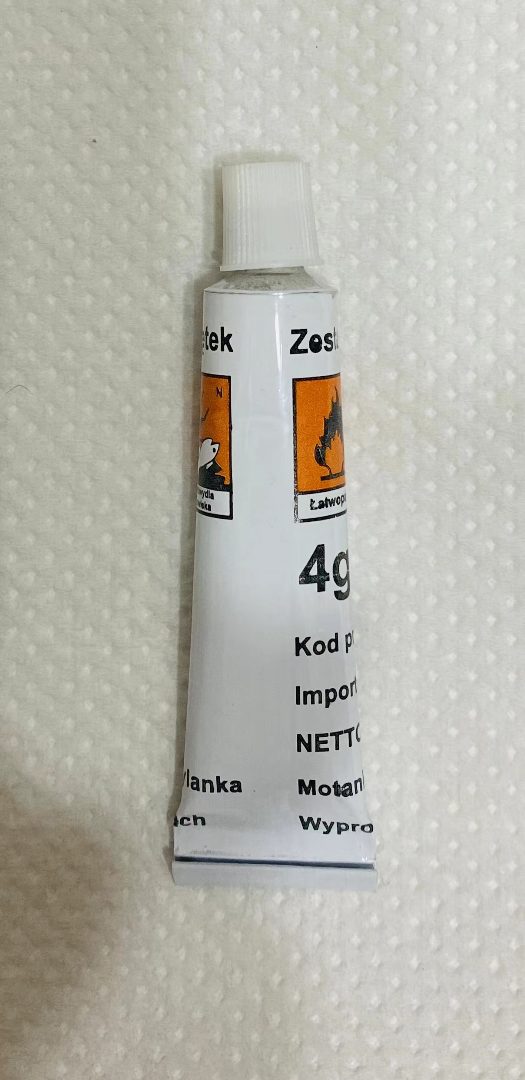 Rubber solution Bicycle Tire Repair Kit : photo 2 sur 3 du produit rappelé le 07/03/2022