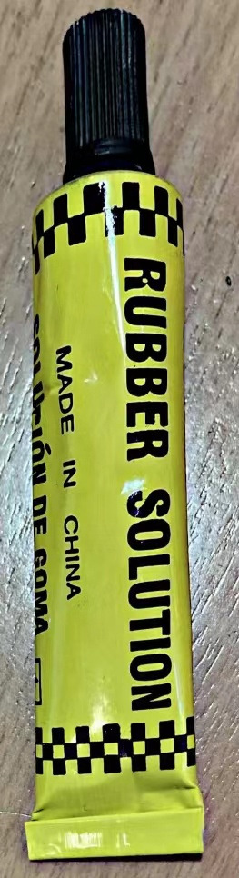Rubber solution Tubeless Tire Repair Kit : photo du produit rappelé le 05/11/2021