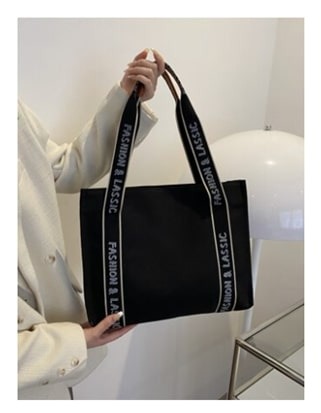 Sac cabas noir imprimé lettre Shein : photo du produit rappelé le 06/10/2023