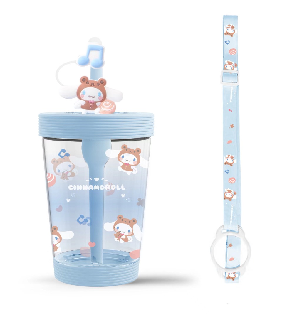 Sanrio - gobelet en plastique avec dragonne 535 ml (cinnamoroll) Miniso : photo du produit rappelé le 29/01/2026