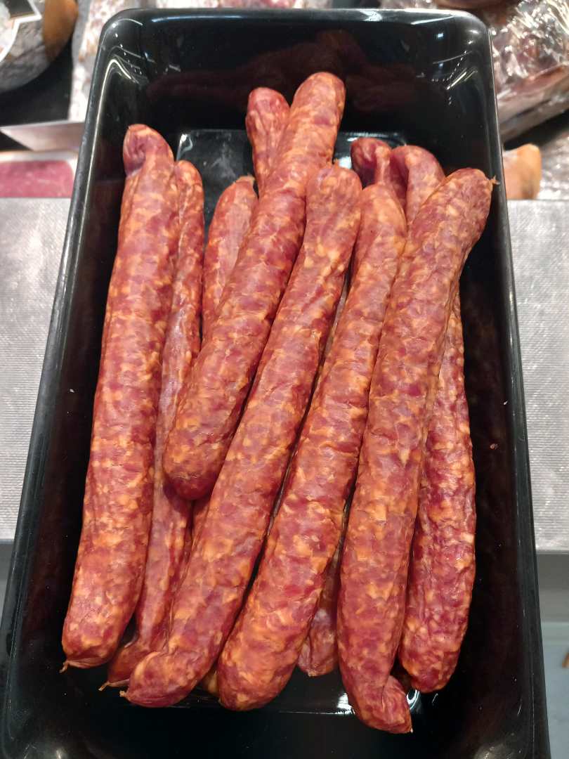 Saucisse à croquer vendue Sans Marque (vendu au Rayon Stand Avec Service) : photo du produit rappelé le 08/04/2024