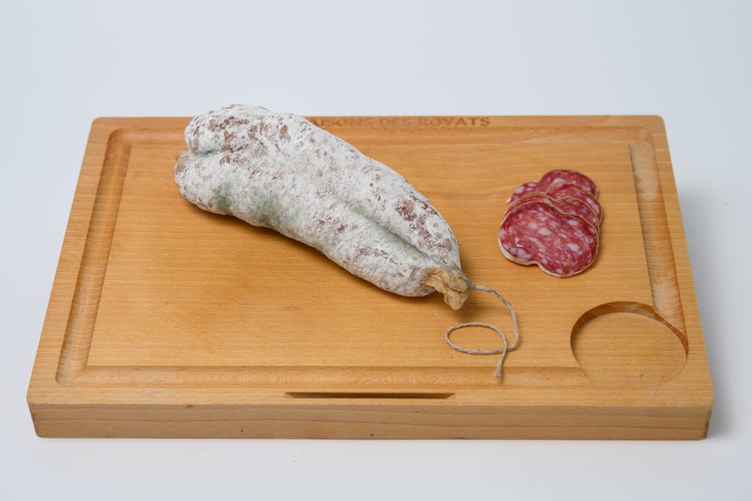 Saucisson sec, saucisse sèche, saucisse sèche fourme Salaisons des Royats : photo du produit rappelé le 31/12/2021