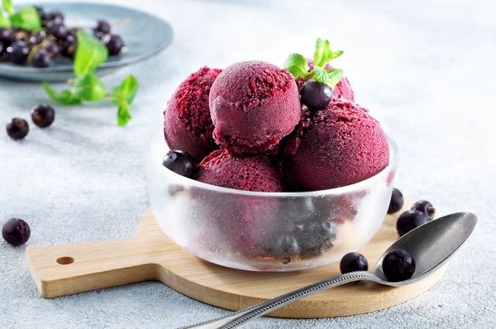 Sorbet plein fruit cassis Eismann : photo du produit rappelé le 03/03/2022