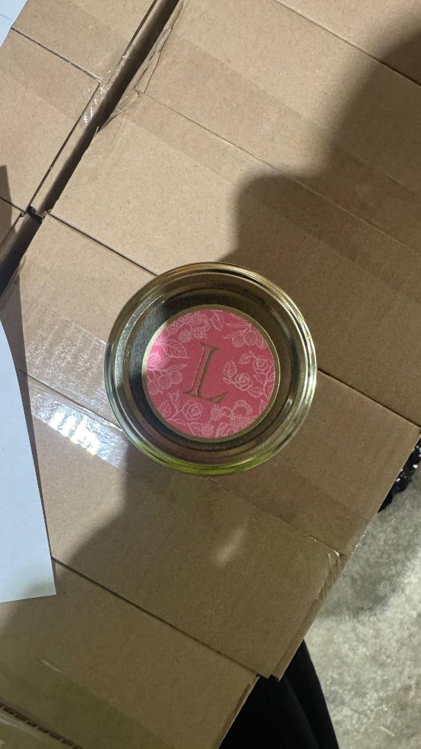 Spécialité de framboise lichi rose Ladurée : photo 4 sur 4 du produit rappelé le 28/04/2025