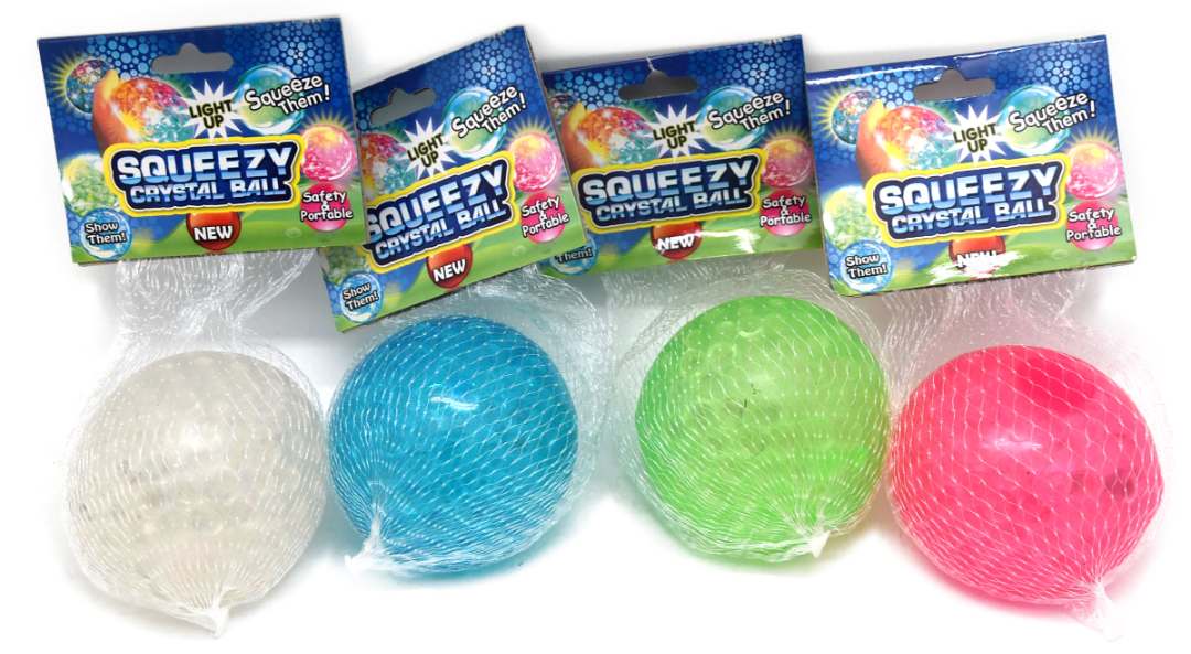 Squeezy crystal ball Han : photo du produit rappelé le 19/01/2023