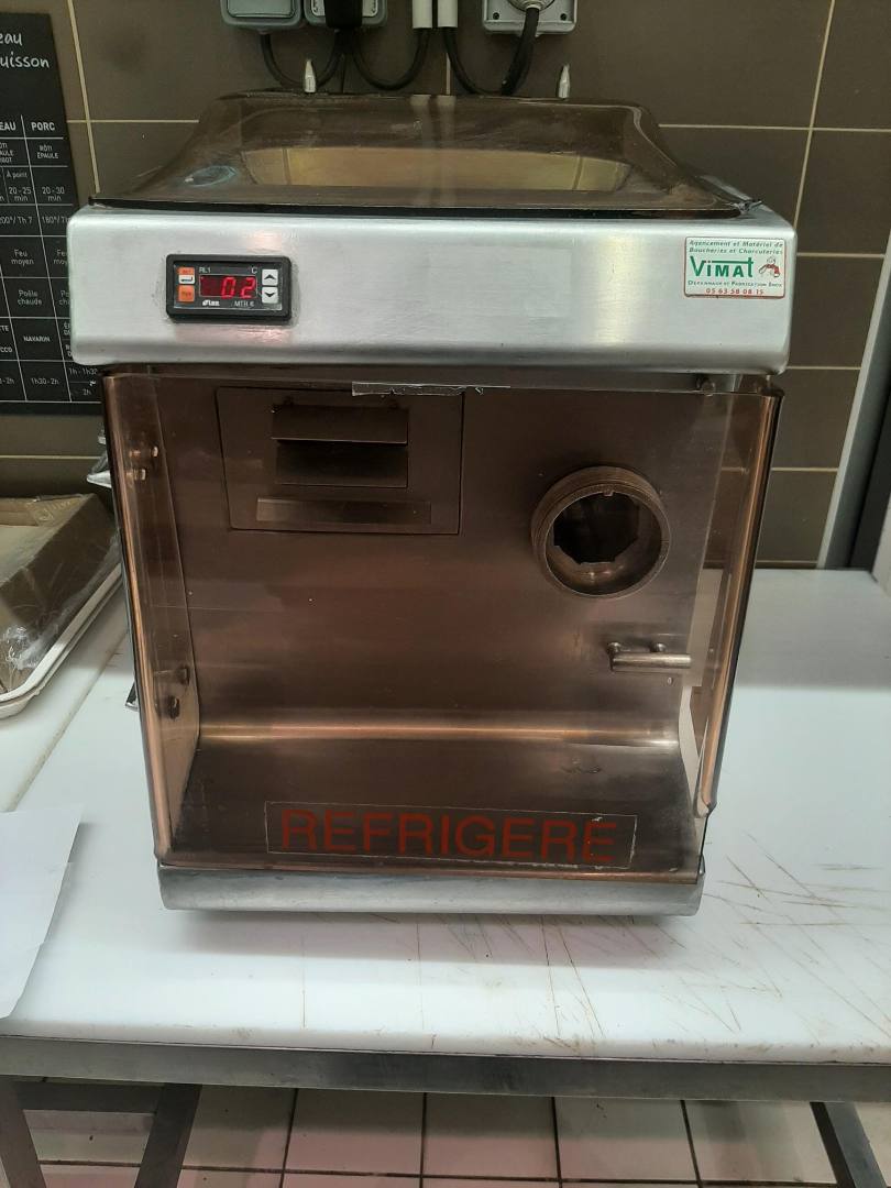 Steak haché à la demande au rayon boucherie traditionnelle : photo du produit rappelé le 29/03/2023