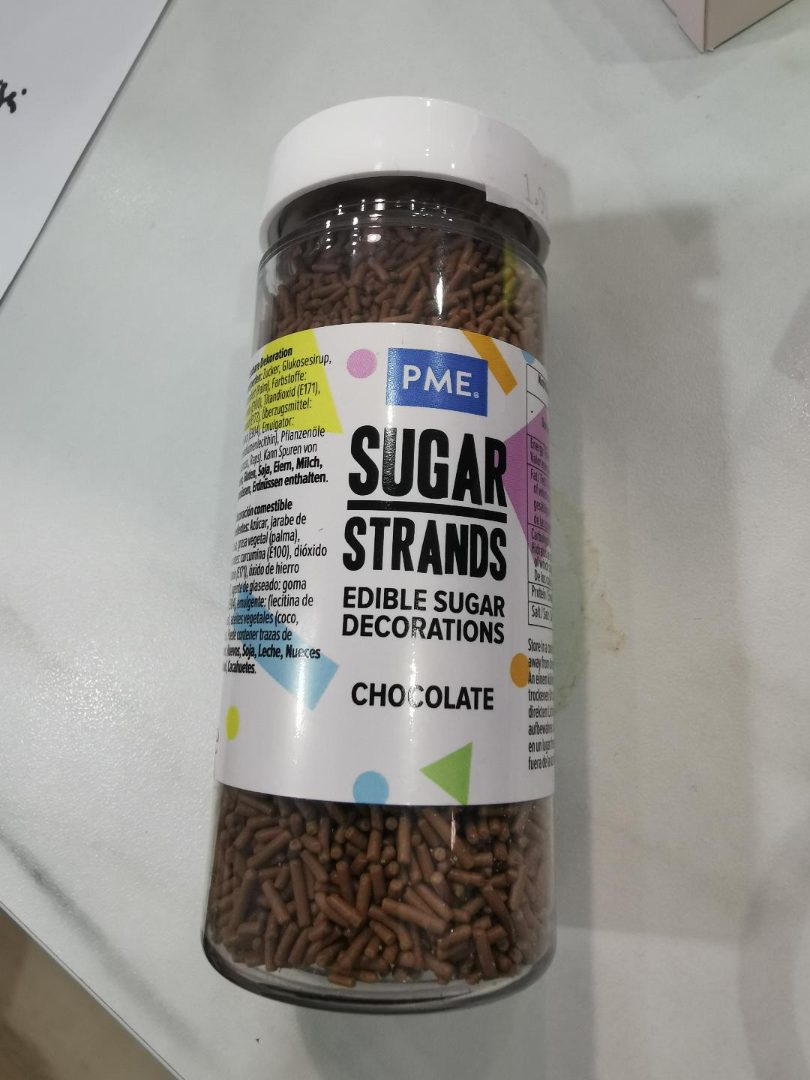 Sugar strands edible sugar decorations chocolate - vermicelles en sucre Pme : photo du produit rappelé le 03/11/2022