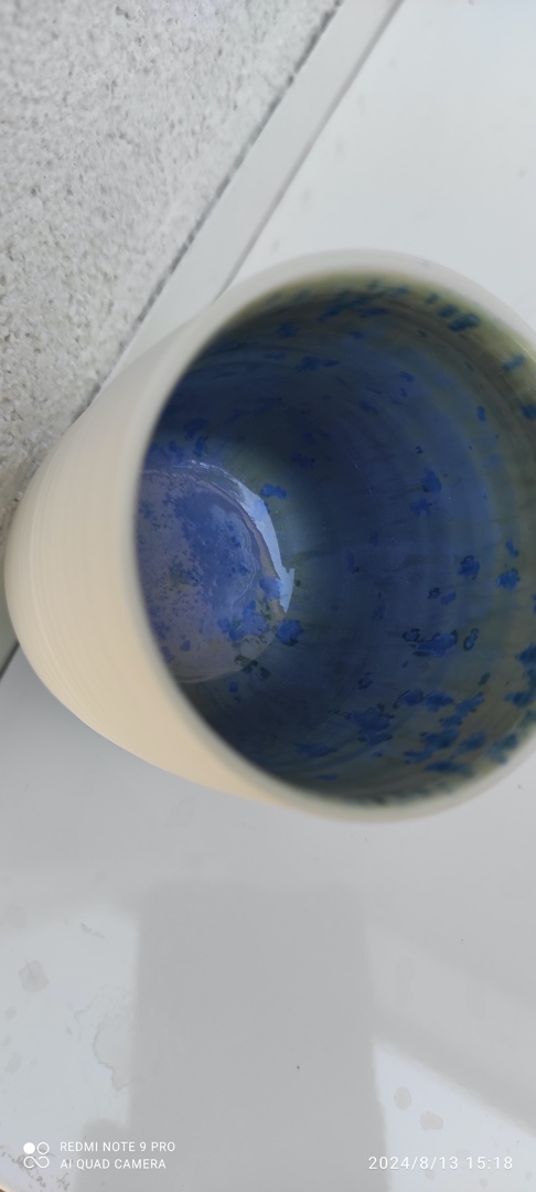 Tasse porcelaine émaillée bleu Latelierdelouise : photo du produit rappelé le 19/08/2024