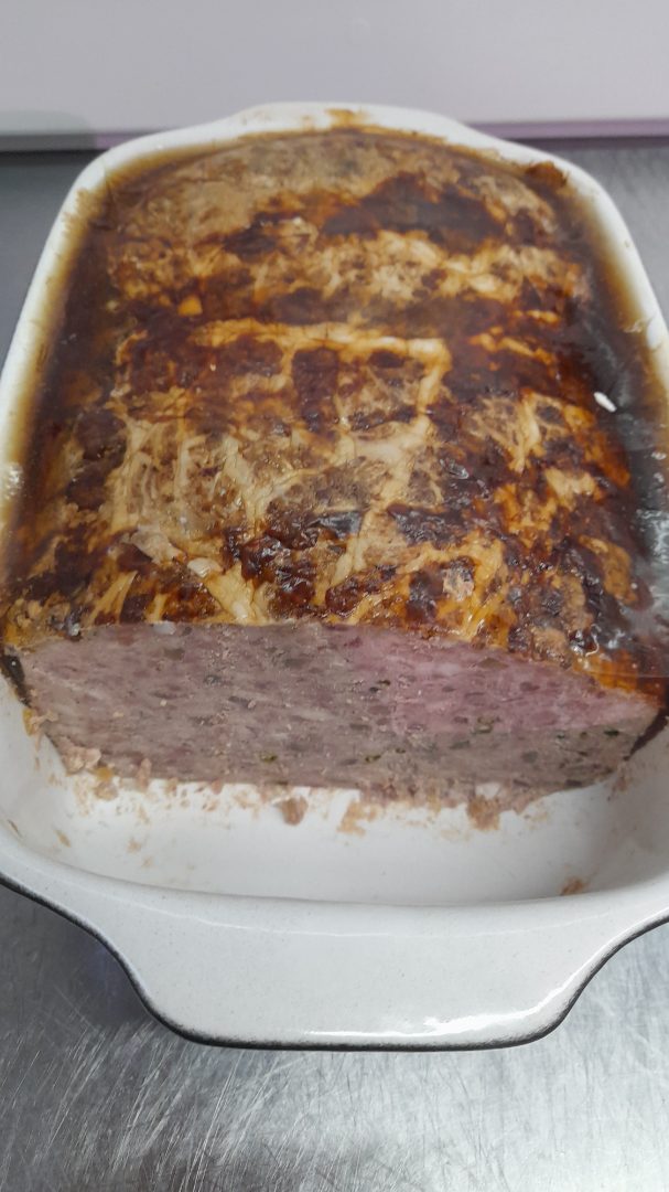 Terrine aveyronnaise Rayon Charcuterie Traditionnelle (plu 5917) : photo du produit rappelé le 06/03/2026
