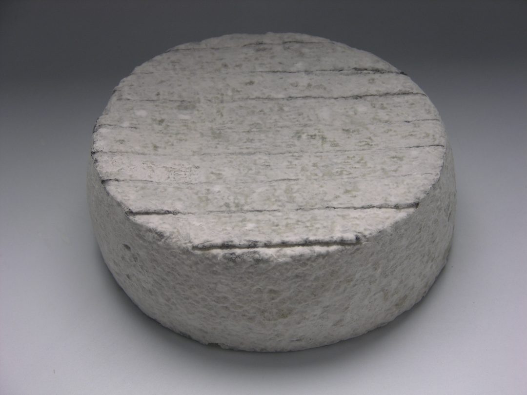 Tomme cendrée barbichette, tomme des prairies du fouzon, triangle : photo du produit rappelé le 08/08/2025