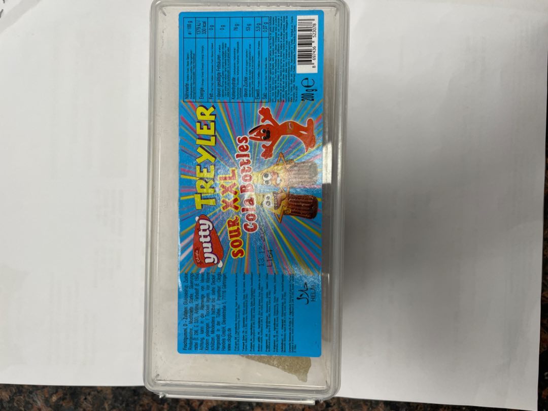 Treyler mini sour cola bouteilles 12x200gr Yutti Çiloglu : photo du produit rappelé le 26/10/2022