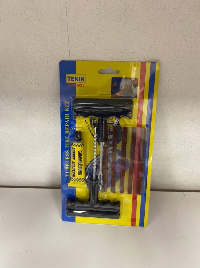 Tubeless Tire Repair Kit Kit Reparation Pneu Voiture : photo du produit rappelé le 29/04/2025