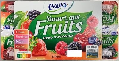 Yaourt aux fruits avec morceaux fraise, framboise, mûre, cerise Envia : photo du produit rappelé le 06/04/2023